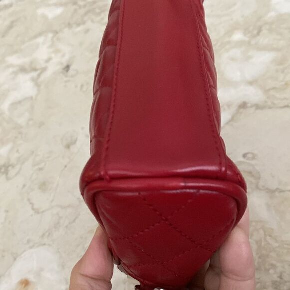 NWOT Danier Quilted Red Leather Chain Strap Crossbody Bag - Picture 7 of 11